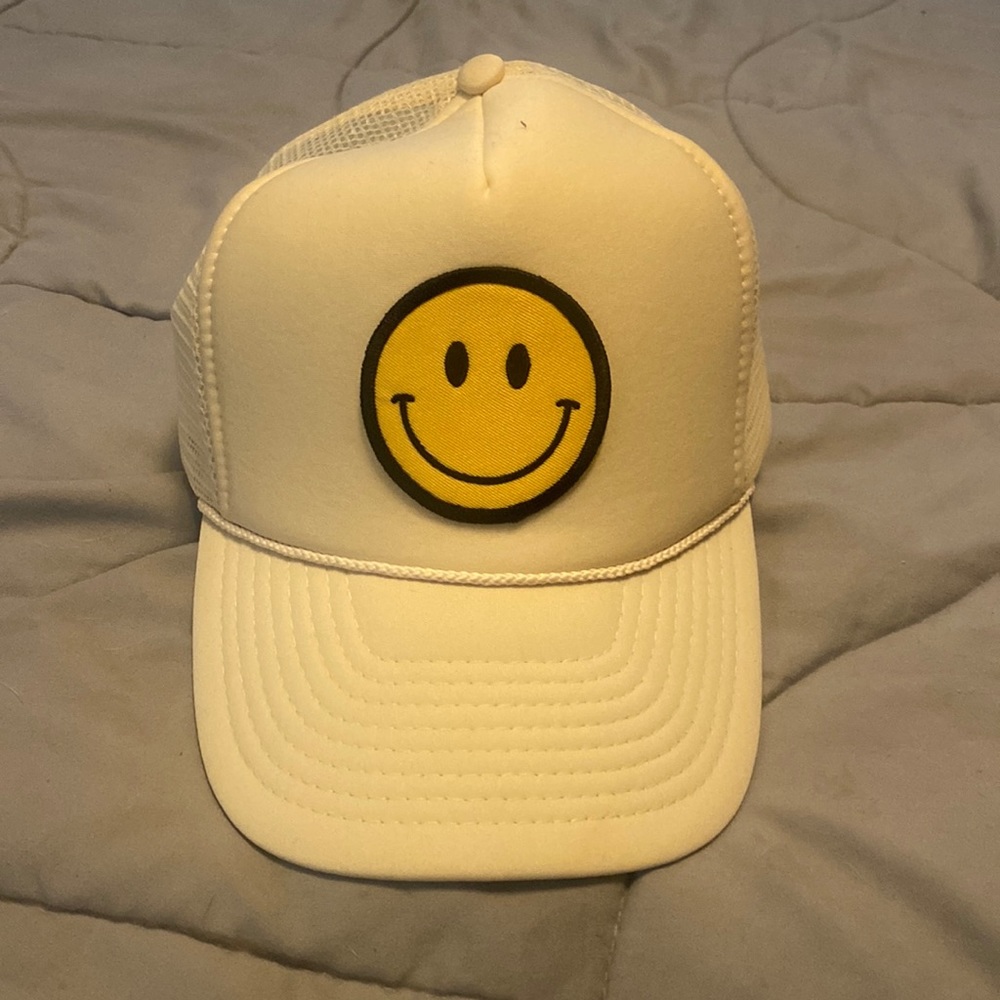 Smiley face trucker hat 🙂